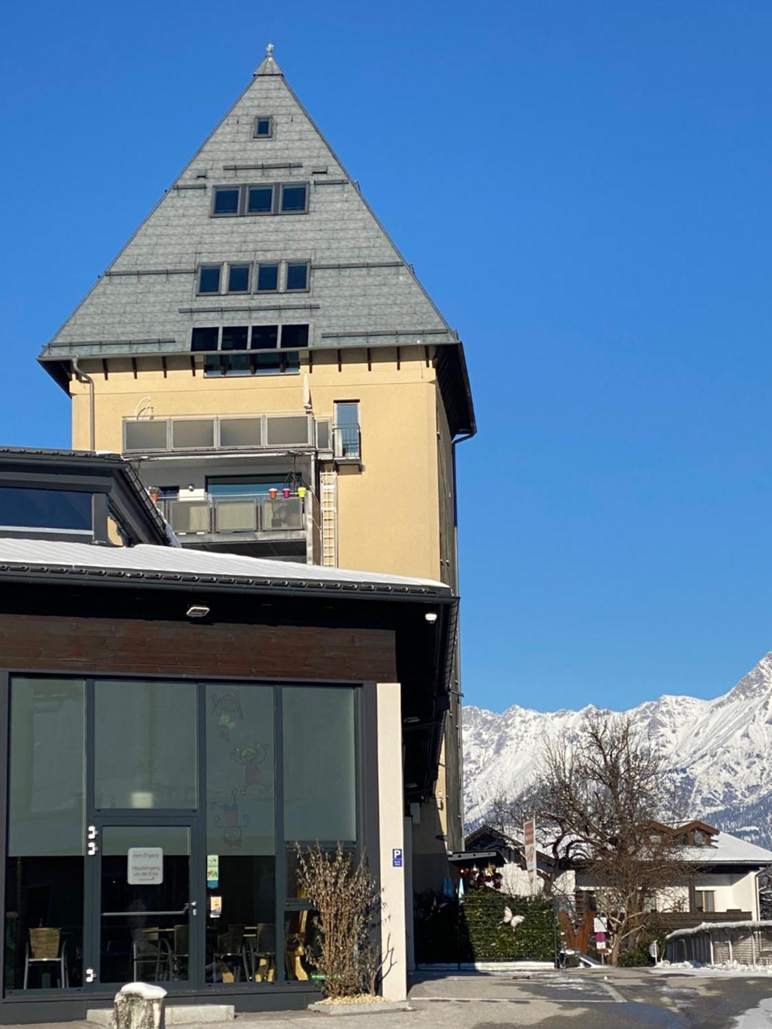 Loft Im Turm Apartment Maishofen Exterior photo